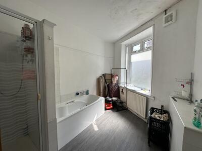 Picture 13